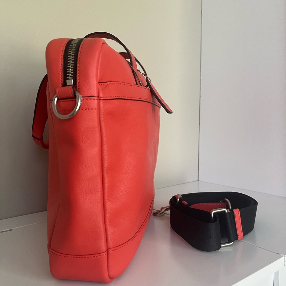 Authentic Coach Briefcase - F71561 Hudson Commuter in Leather-Coral - Picture 2 of 5